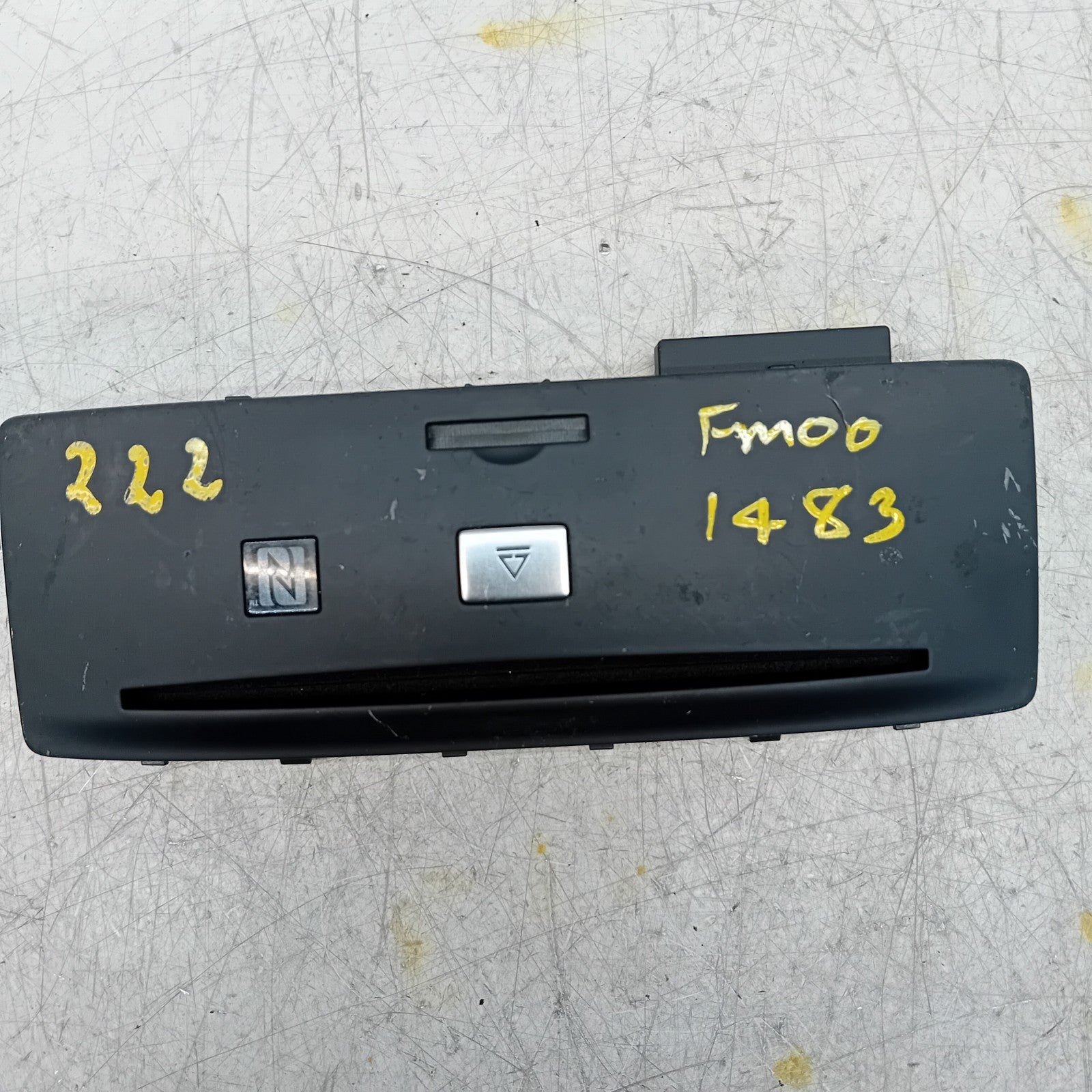 MERCEDES BENZ  W222 S-CLASS DASHBOARD HAZARD SWITCH PANEL 2015 FM001483