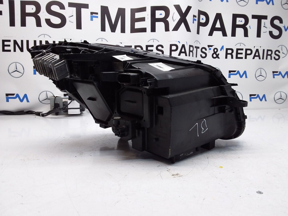 2018 MERCEDES C-CLASS W205 N/S PASSENGER HEADLIGHT A2059062504 FMH52 LED HIGH