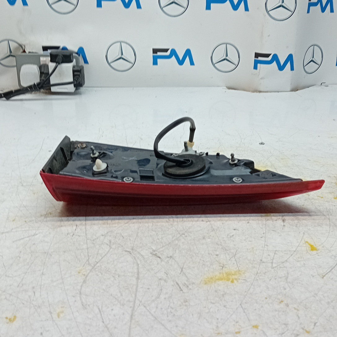 MITSUBISHI OUTLANDER MK3 PASSENGER SIDE LEFT REAR INNER TAIL LIGHT 2013 FMT305