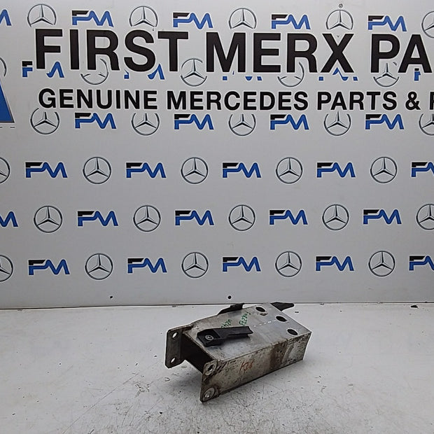 MERCEDES B-CLASS W246 BUMPER DEFORMATION MOUNT RIGHT SIDE A2466200195 FMR273