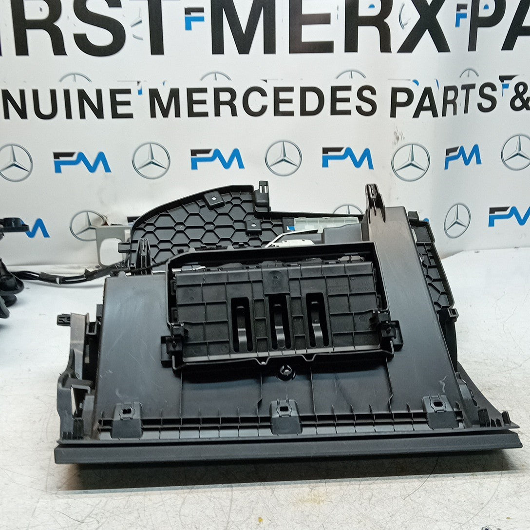 MERCEDES BENZ  A-CLASS W177 DASHBOARD GLOVEBOX  2018 A1776803800 FM001573