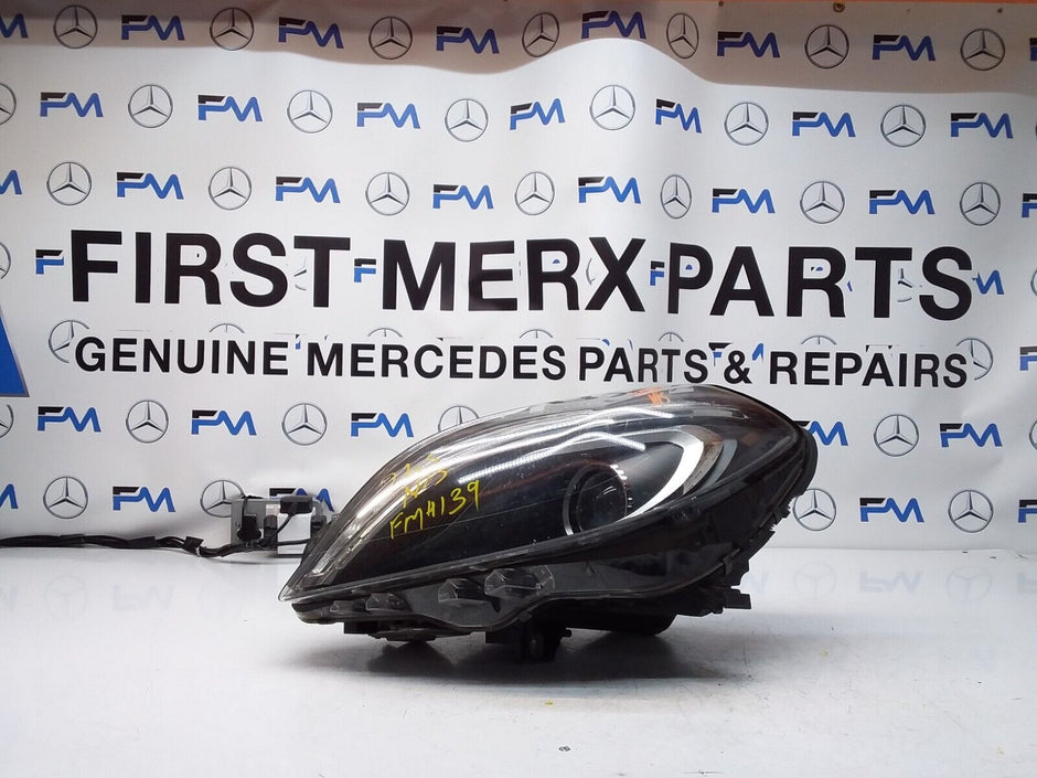 2012 MERCEDES -CLASS W245 W246 HEADLIGHT PASSENGER N/S A2468207361 FMH139 