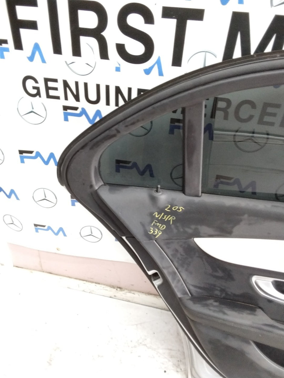 MERCEDES C-CLASS W205 SLN PASSENGER REAR DOOR NSR SILVER 2014 ON COMPLETE FMD339