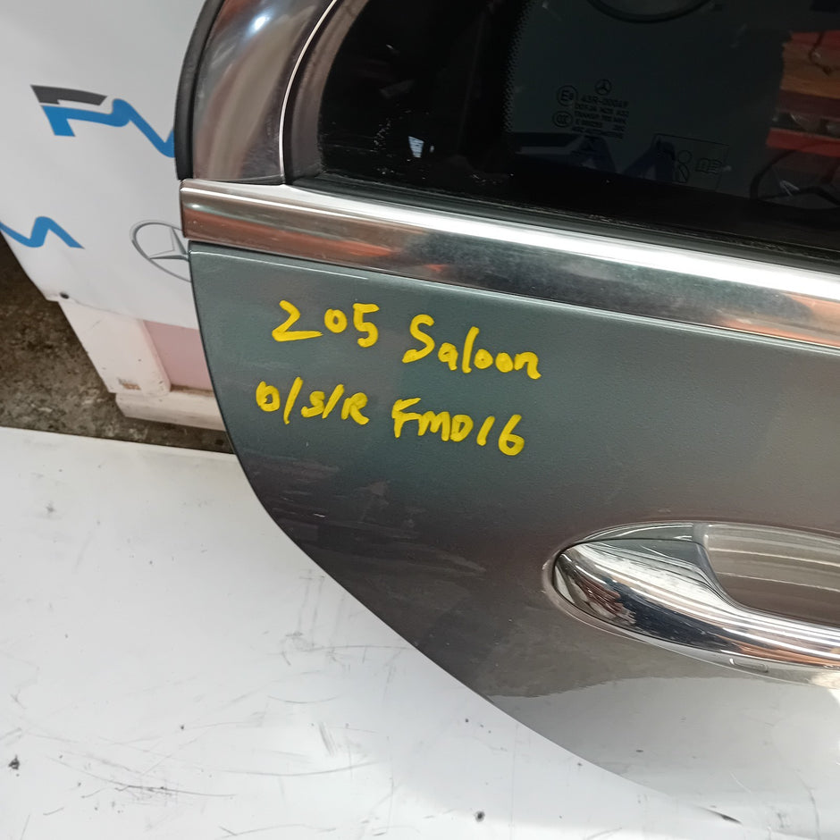 MERCEDES BENZ C CLASS SALOON W205 DRIVER SIDE REAR DOOR ( OFFSIDE REAR ) FMD16