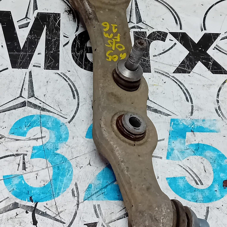 MERCEDES BENZ C-CLASS W205  DRIVER SIDE FRONT LOWER CONTROL ARM  205 14 RE