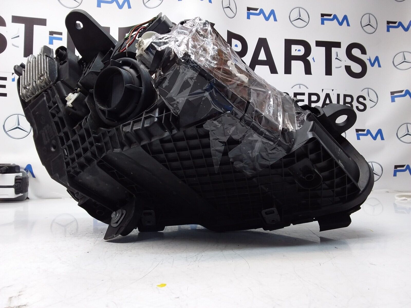 2019 MERCEDES C-CLASS W205 N/S Passenger Side Front Headlight A20539062506 FMH22