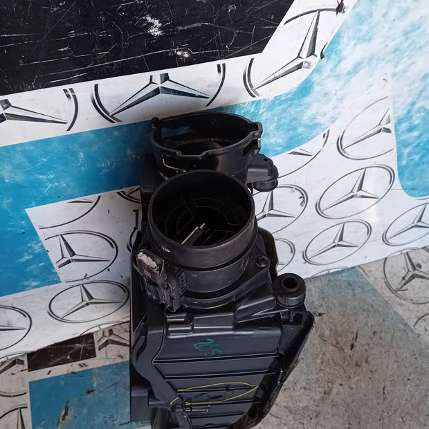 MERCEDES BENZ C CLASS W205 2.1 DIESEL AIR FILTER BOX HOUSING  A6510902501