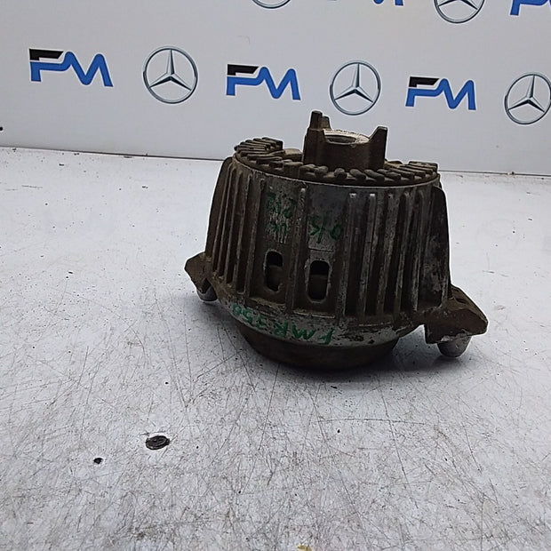MERCEDES BENZ  E-CLASS  W212  ENGINE MOUNT RIGHT OS A2122406417 FMR356