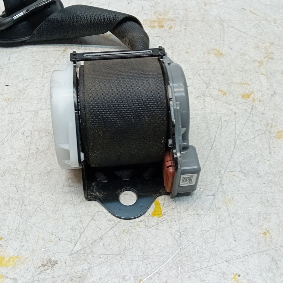 MITSUBISHI OUTLANDER MK3 SEAT BELT REAR DRIVER OSR TK AB2 EN308 BLACK FM001239