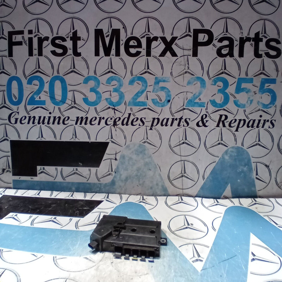 MERCEDES BENZ C CLASS W205 FUSE BOX RELAY DISTRIBUTION BOX A2055402850
