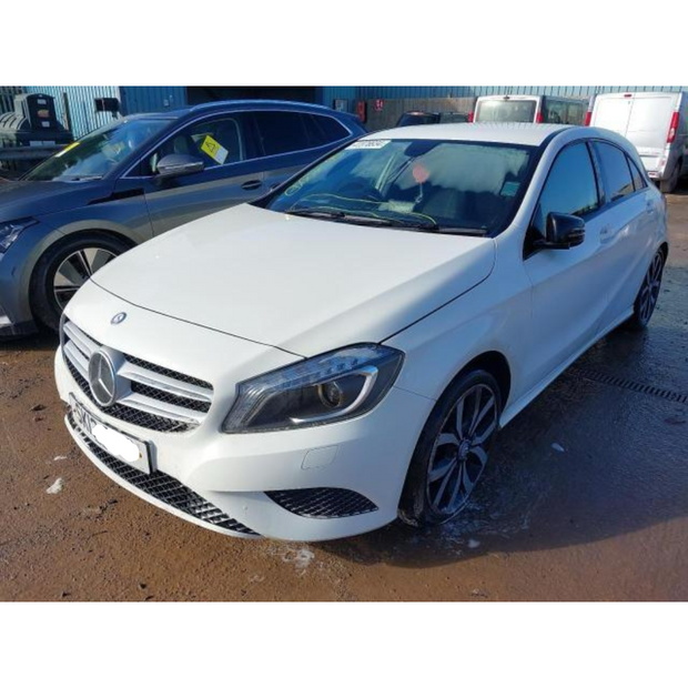 MERCEDES BENZ A-CLASS W176  BREAKING/DOORS ( N.S.F , O.S.F , N.S.R & O.S.R )