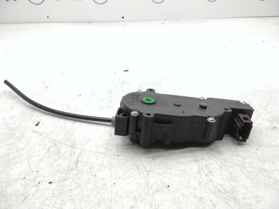 MERCEDES MERCEDES E-CLASS W212 REAR TAILGATE LOCK ACTUATOR A2047500060 FMR36