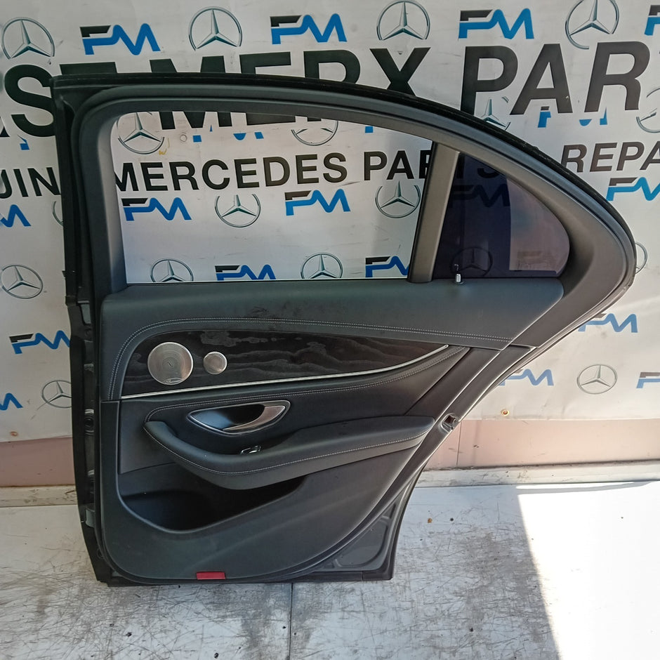 MERCEDES E-CLASS W213 DRIVER FRONT DOOR OSR 2016 ON GREY COMPLETE  FMD516