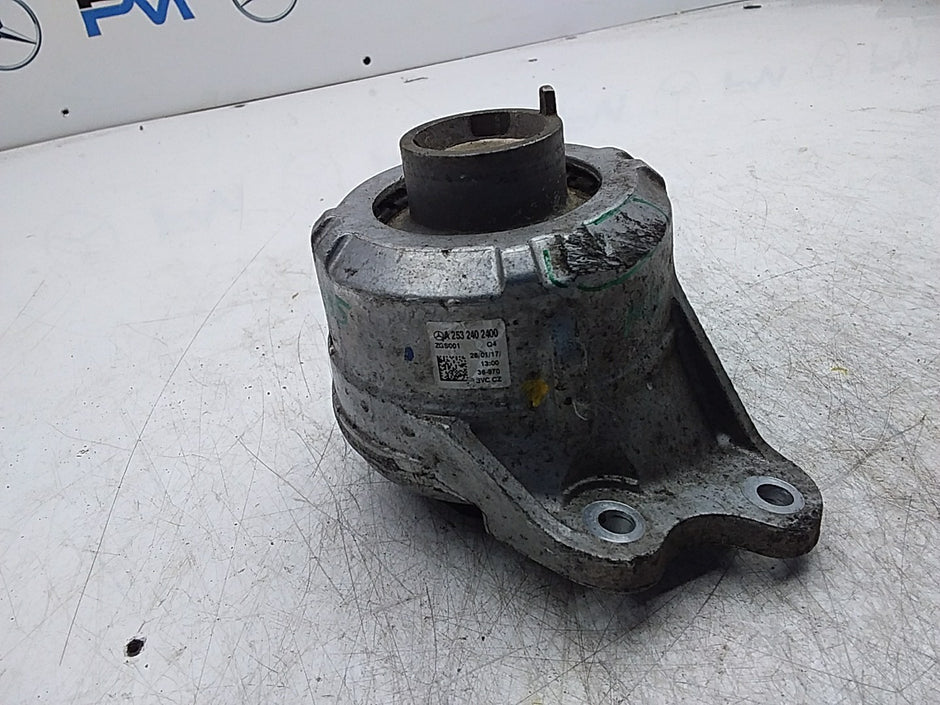 MERCEDES BENZ  GLC C253  ENGINE MOUNT LEFT NS A2532402400 FMR335