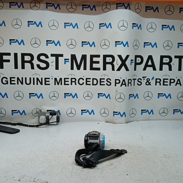 MERCEDES BENZ B-CLASS W246 SEAT BELT REAR PASSENGER A2468600000 BLACK FM001236