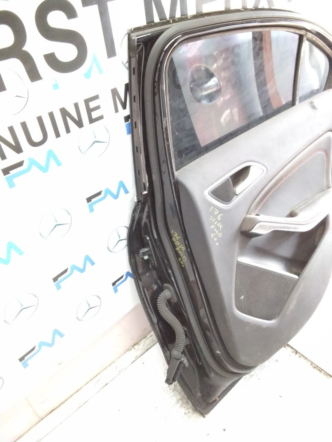 MERCEDES A-CLS W176  DRIVER REAR  DOOR OSR  2012-18 BLACK COMPLETE FMD600