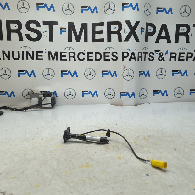 MERCEDES A CLASS W177 BONNET PEDESTRIAN ACTUATOR A1779062301 2017 FM001434