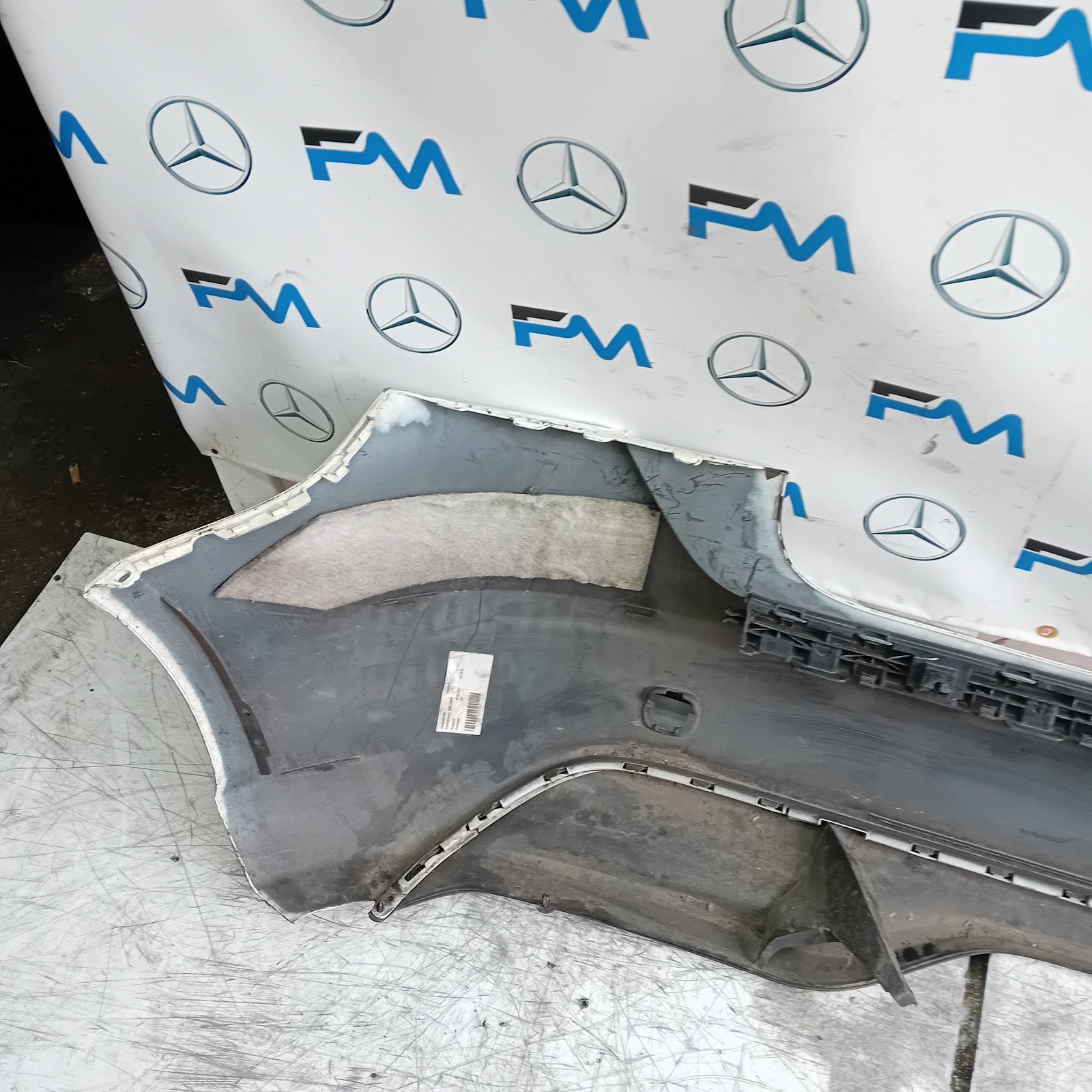 MERCEDES BENZ  A-CLASS W176 REAR BUMPER 2012-18 A1768850125 WHITE COMPLETE FMX25