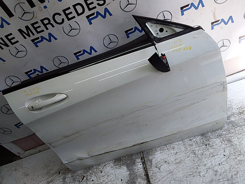 MERCEDES BENZ  CLA C117  DRIVER FRONT DOOR OSF WHITE 2013-19  FMD608