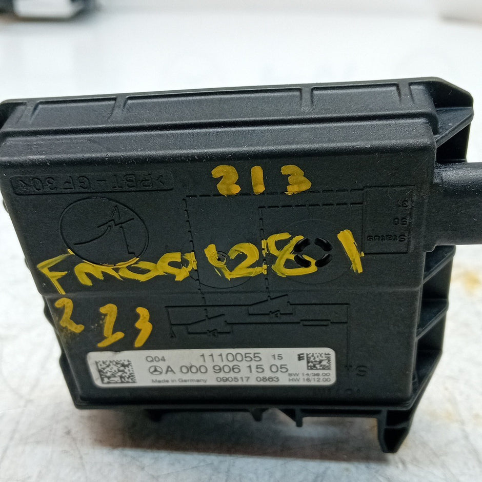MERCEDES E-CLASS W213 NEGATIVE BATTERY CLAM TERMINAL 2016 A0009061505  FM001281