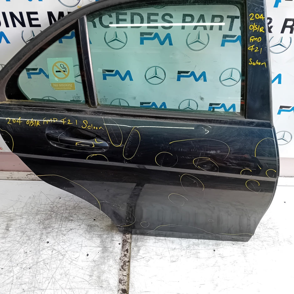 MERCEDES C-CLASS W204 SLN DRIVER REAR DOOR OSR BLACK 2008-14 COMPLETE FMD421