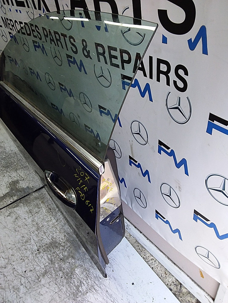 MERCEDES E-CLS C207 COUPE PASSENGER FRONT DOOR NSF 2009-16 COMPLETE FMD617