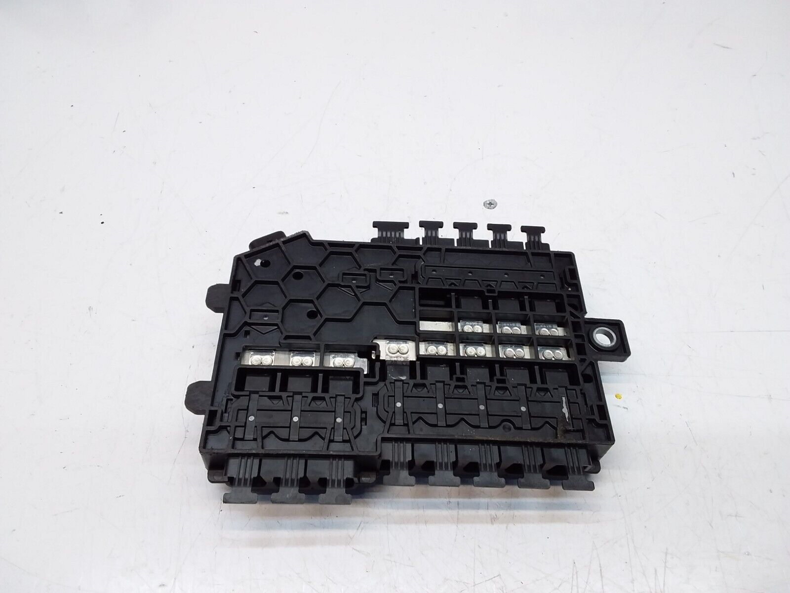 Mercedes C-Class W205 Front Inboard Fuxebox Module Unit A2055402850 FM00357