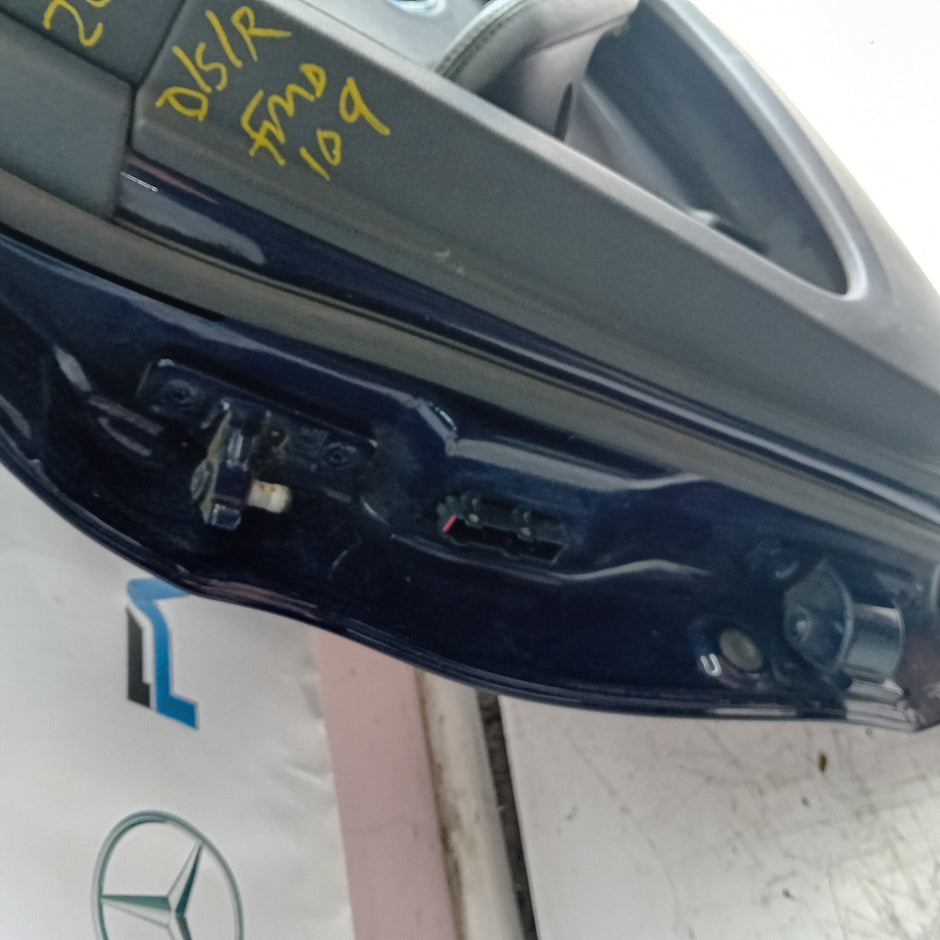MERCEDES BENZ  C-CLASS W2O5 DRIVER SIDE REAR DOOR O/S/R COMPLETE BLUE FMD109