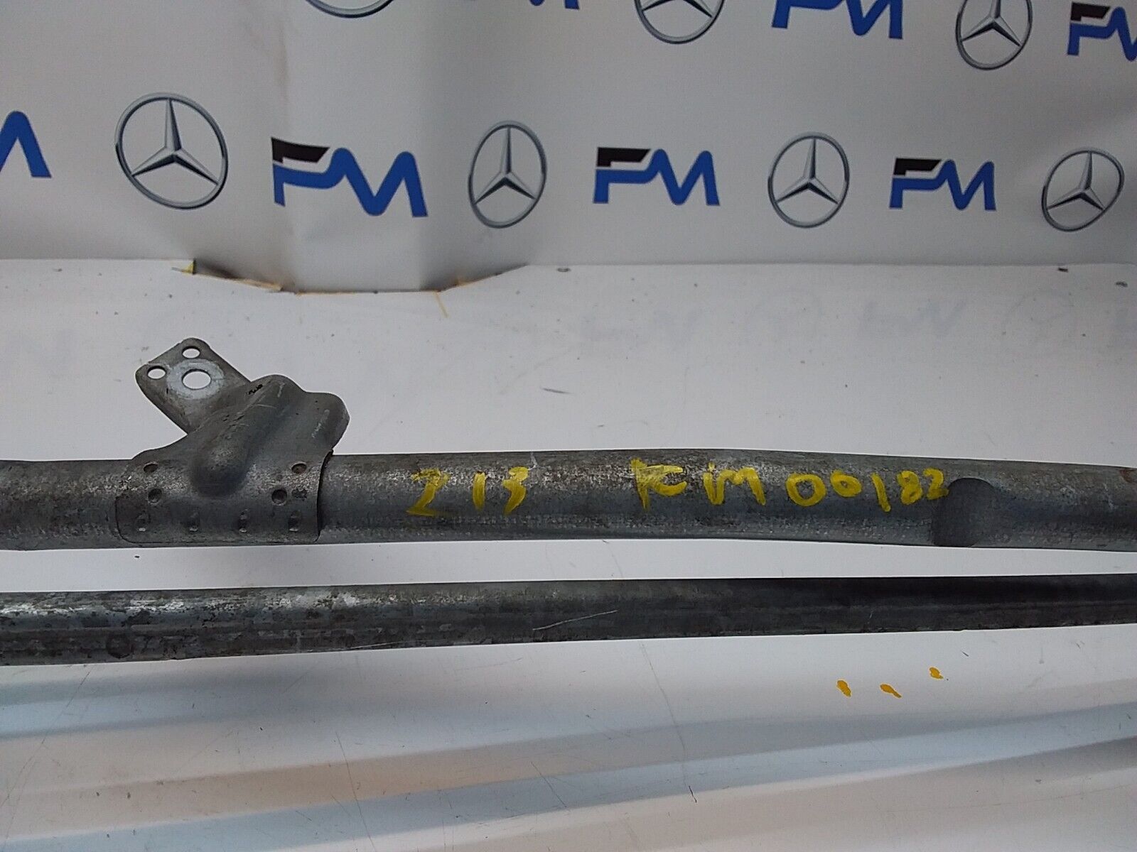 MERCEDES E-CLASS 2017 W213 A2138207402 FRONT WIPER MOTOR  FM00182