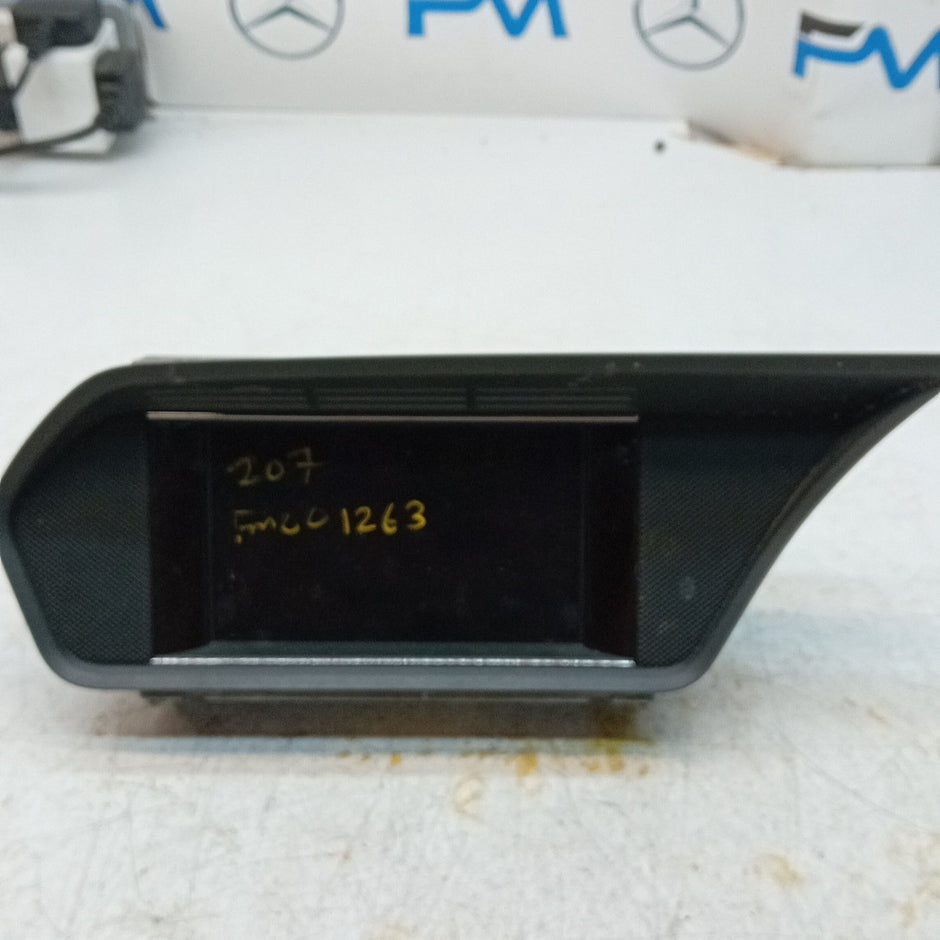 MERCEDES BENZ E-CLASS W212 SAT NAV DISPLAY SCREEN A2129008707 FM001263