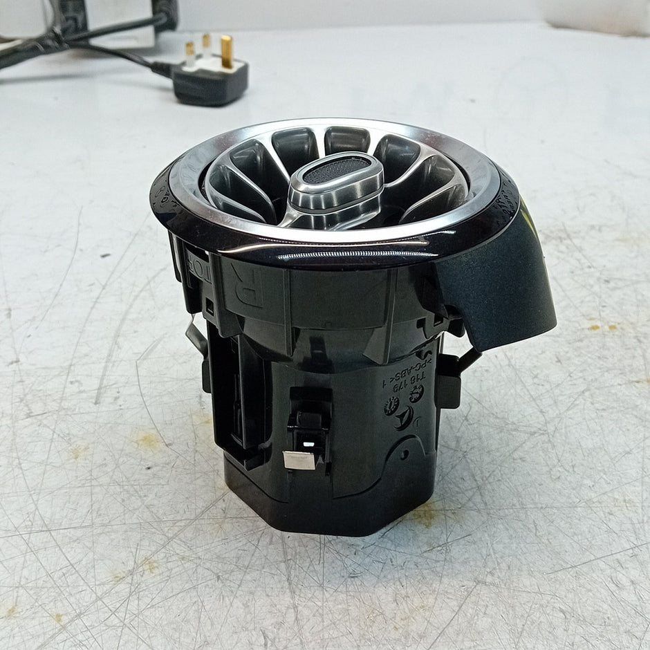 MERCEDES BENZ A-CLASS W177 DASHBOARD AIR VENT 2018 ON A1778308700 FM001521