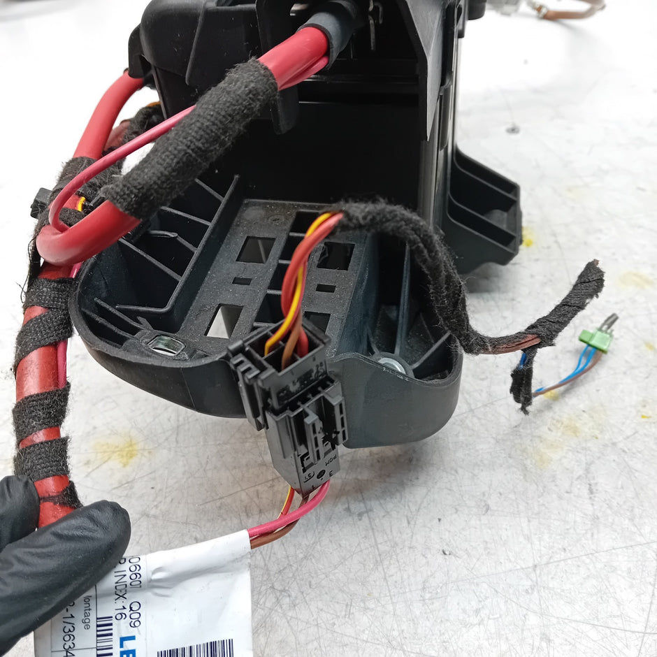 MERCEDES BENZ  B-CLASS W246AUXILIARY BATTERY A2465406432 2015 FM001481
