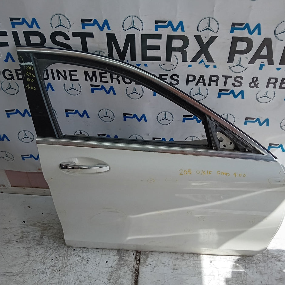 MEECEDS C-CLASS W205 DRIVER FRONT DOOR OSF WHITE 2014 ON COMPLETE FMD400