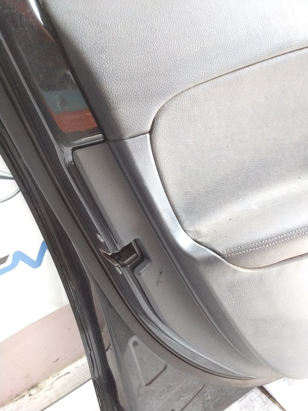 MERCEDES A-CLASS W177  PASSENGER FRONT DOOR NSF BLACK 2018-2023 COMPLETE FMD311