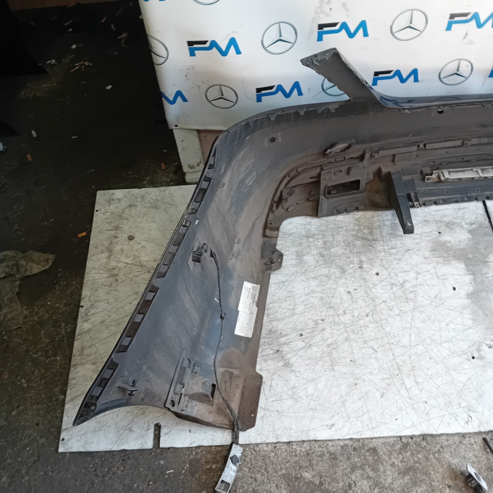 MERCEDES BENZ S-CLASS W222 SLN REAR BUMPER  2015 FMX151