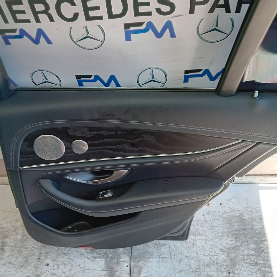 MERCEDES E-CLASS W213 DRIVER FRONT DOOR OSR 2016 ON GREY COMPLETE  FMD516