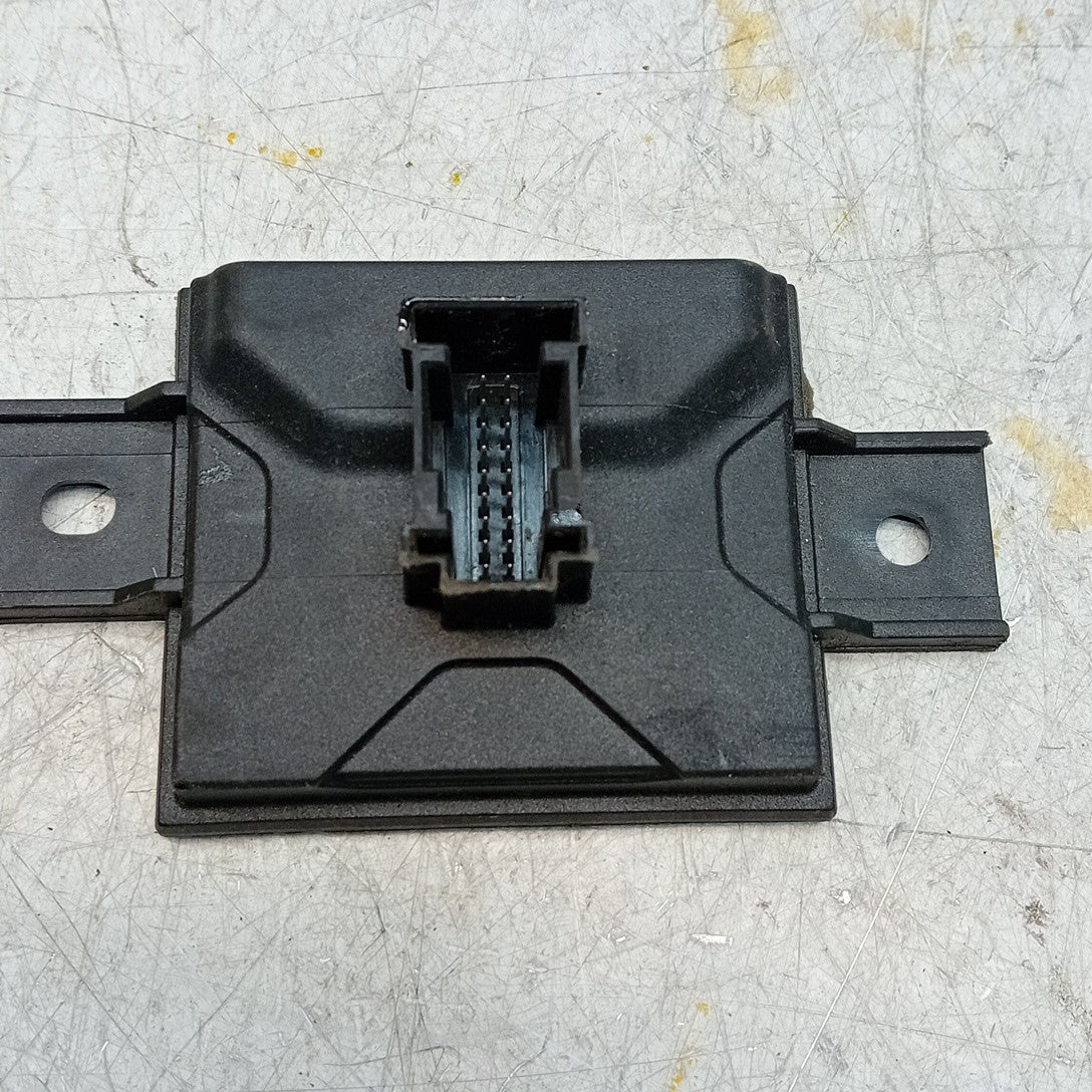 MERCEDES S CLASS W222  REAR CAMERA CONTROL MODULE ECU A2229000905 FM001252