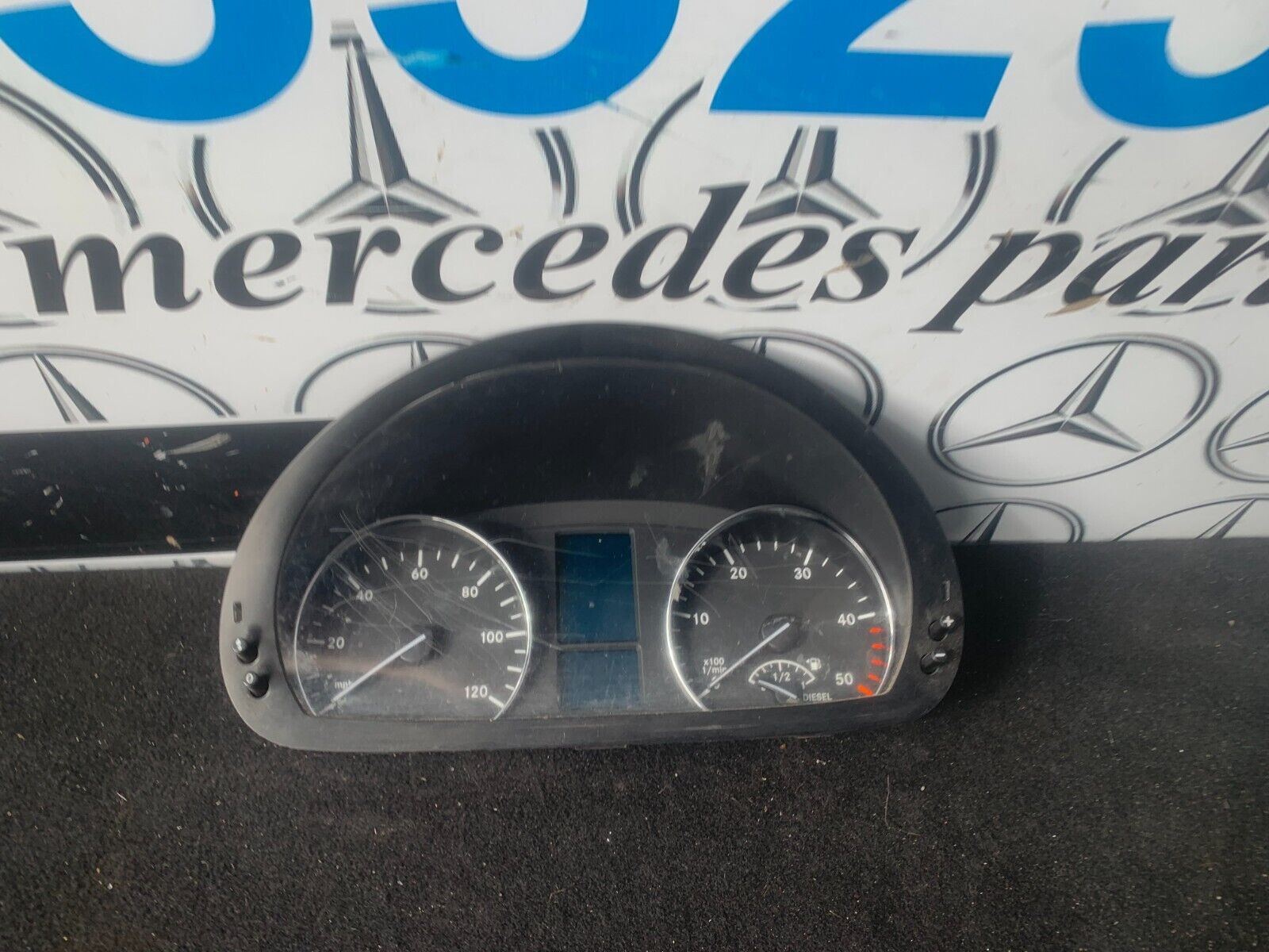 Mercedes sprinter w906 2014-2017 speedo clock instrument cluster A9069002800