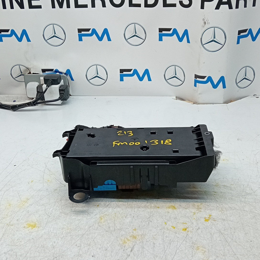 MERCEDES BENZ  E-CLASS  W213 FUSE RELAY JUNCTION BOX 2016  FM001318