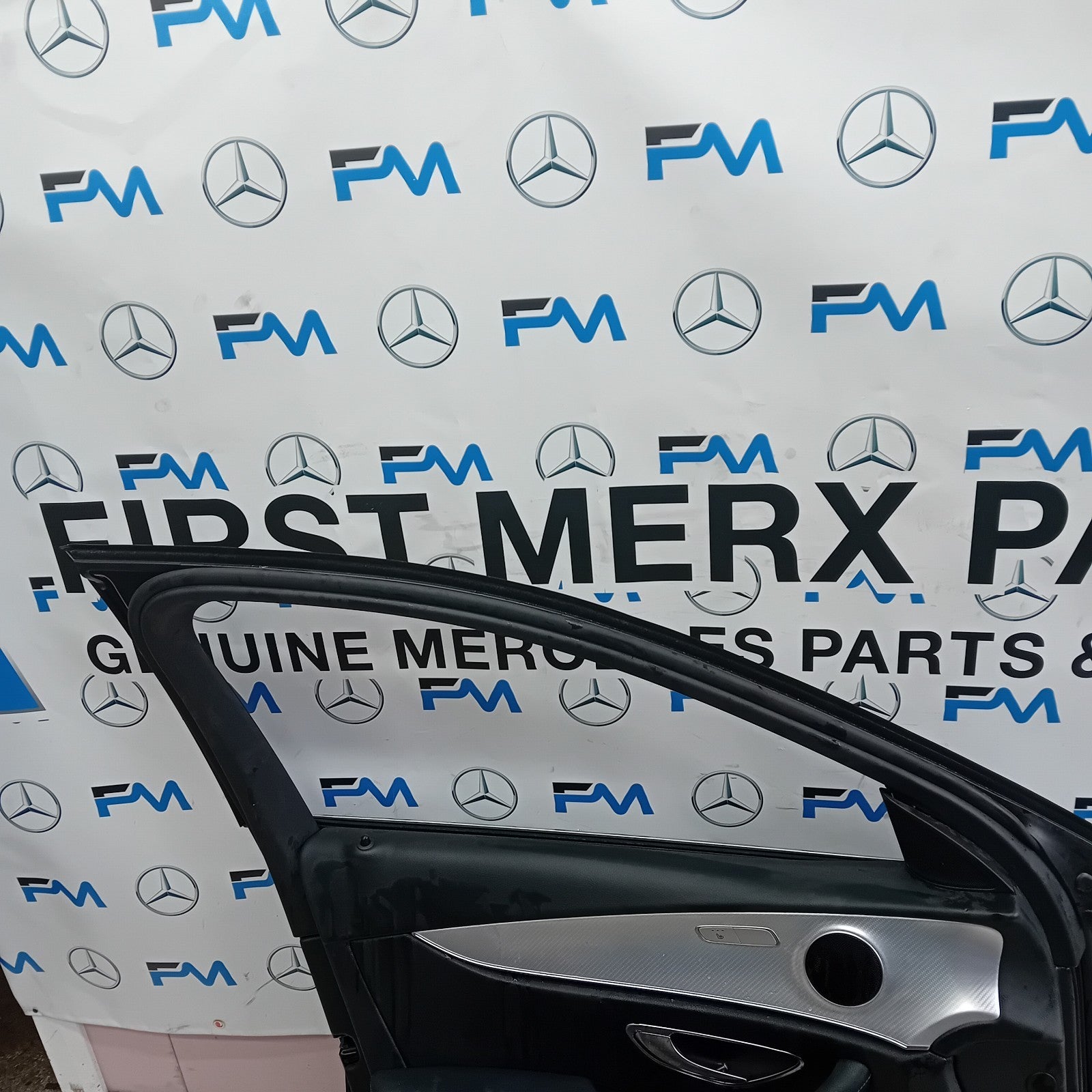MERCEDES E-CLASS W213 PASSENGER SIDE FRONT DOOR N/S/F BLUE COMPLETE FMD137