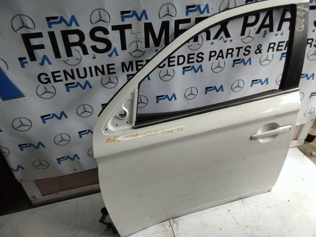 MITSUBISHI OUTLANDER PASSENGER SIDE FRONT DOOR N/S/F COMPLETE WHITE FMD57