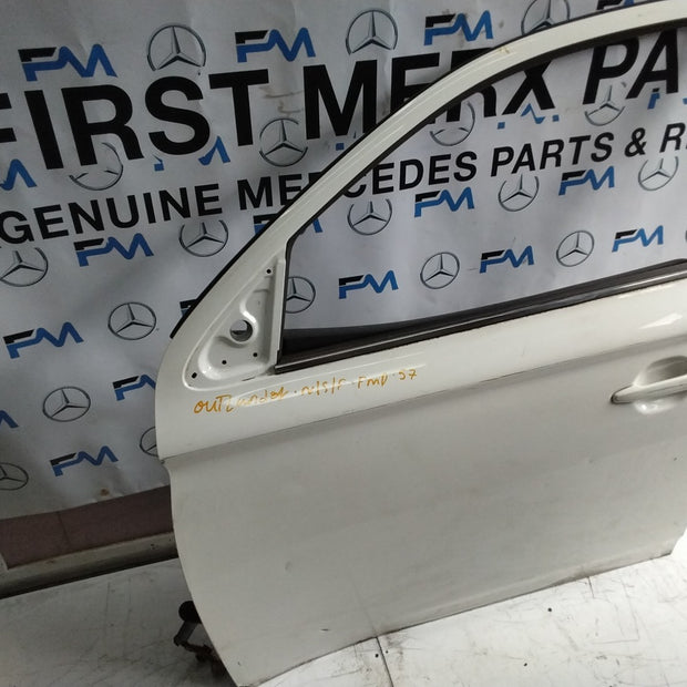 MITSUBISHI OUTLANDER PASSENGER SIDE FRONT DOOR N/S/F COMPLETE WHITE FMD57