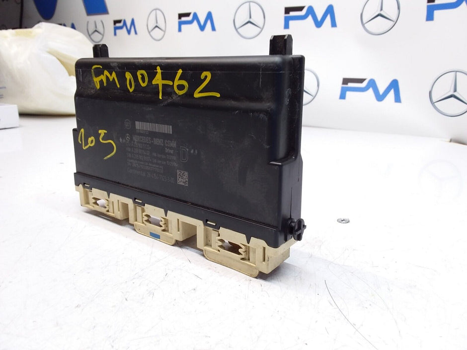 MERCEDES C-CLASS W205 FRONT RIGHT SEAT CONTROL MODULE A2059005122 FM00462