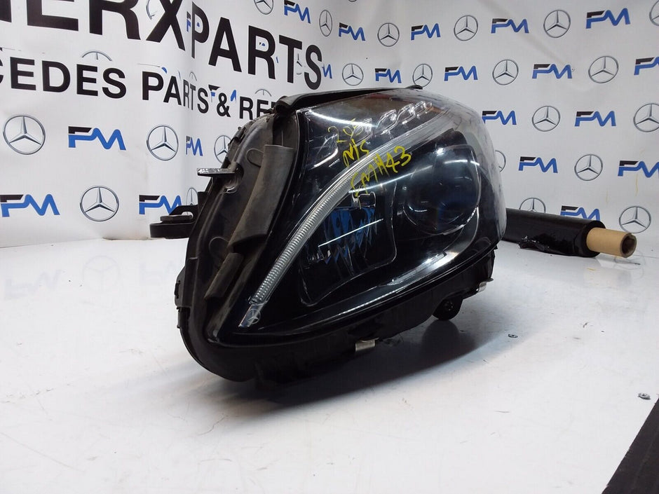 2018 MERCEDES C-CLASS W205 N/S Passenger Side Front Headlight A2059067503 FMH43 