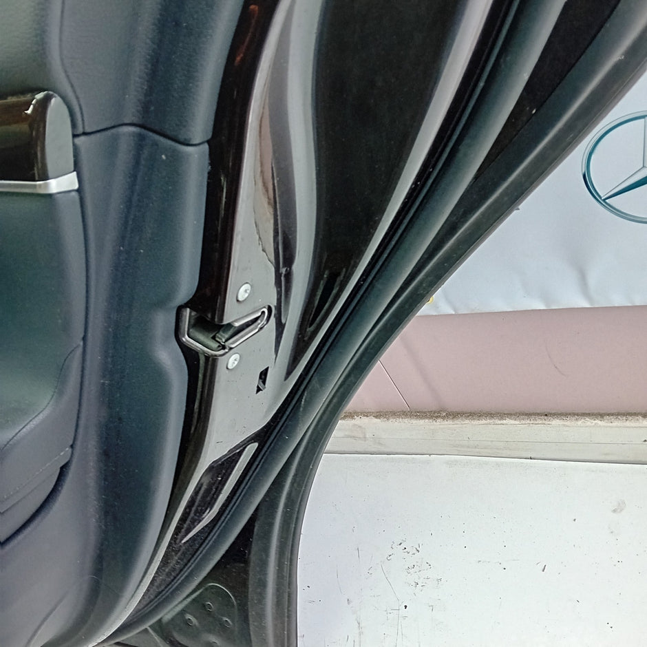 MERCEDES BENZ S-CLASS W222 DRIVER REAR DOOR (OFF SIDE REAR) BROWN 2013-20 FMD27