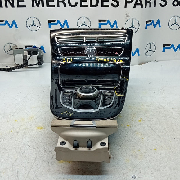  MERCEDES E-CLASS W213 CLIMATE & CENTRE CONSOLE A2138100815  COMPLETE FM001314
