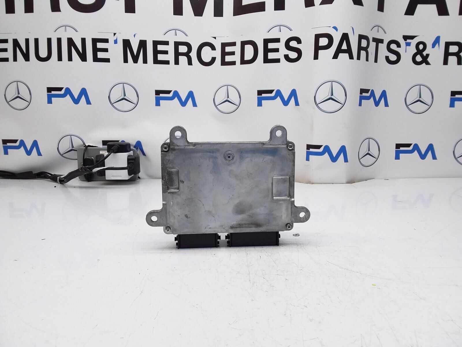 MITSUBISHI  OUTLANDER MK3 ENGINE ECU CONTROL MODULE 1860D200 FM00451