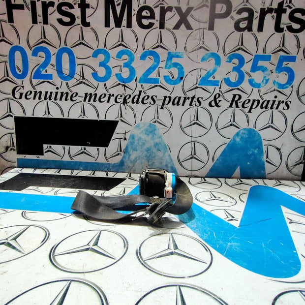 2012-18 MK3 MERCEDES A-CLASS FRONT SEAT BELT RH DRIVER SIDE A1768602285