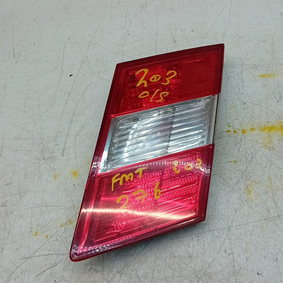 MERCEDES C-CLASS W203 ESTATE DRIVER RIGHT REAR TAIL LIGHT A2038205064 FMT276