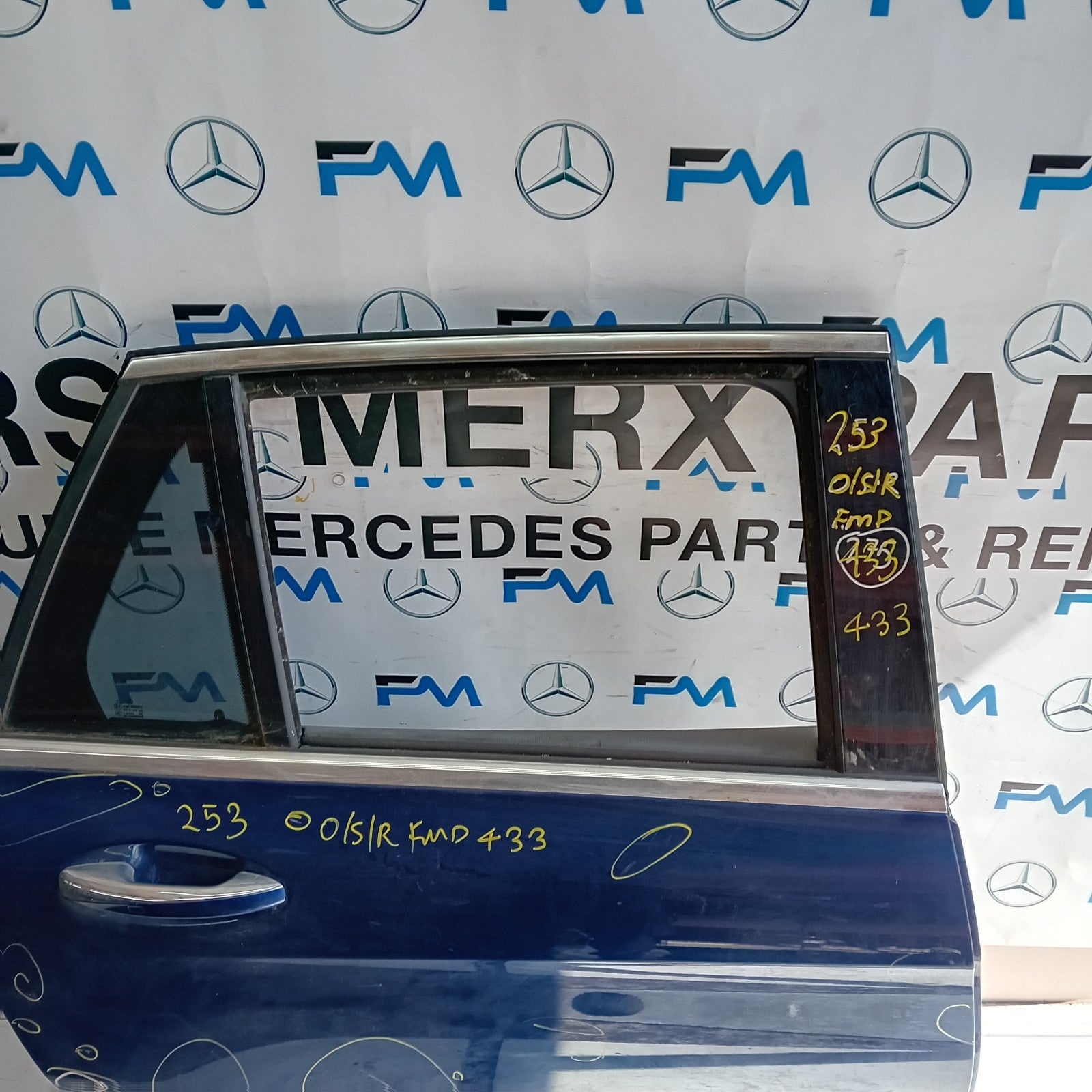 MERCEDES BENZ GLC W253 DRIVER REAR DOOR OSR BLUE 2016 ON COMPLETE FMD433